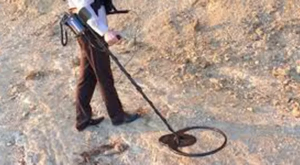 RUYADA DEFİNE GÖRMEK