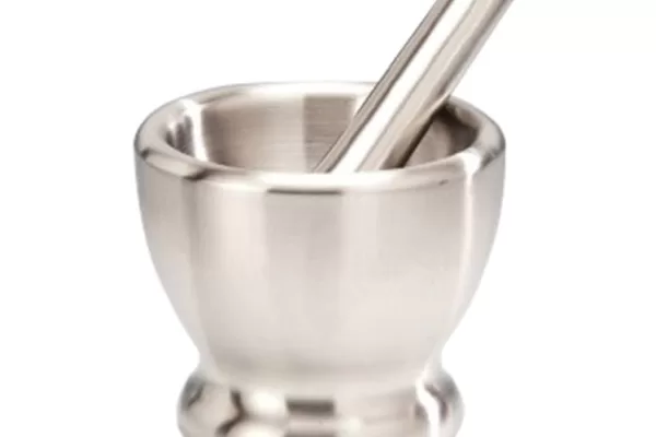 RUYADA DÖVÜCÜ   VE   UFALTICI GÖRMEK