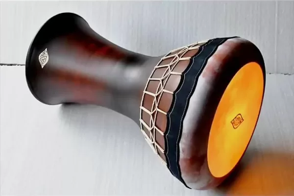 RUYADA DÜMBELEK GÖRMEK