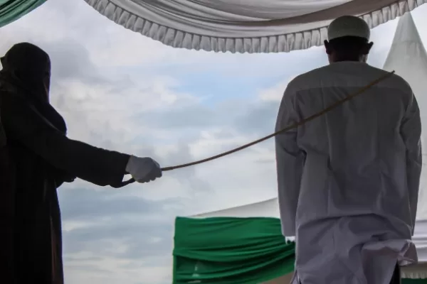 RUYADA HAD  CEZASI GÖRMEK