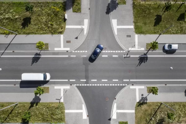 RUYADA HAK  YOLDAN  ÇIKMAK GÖRMEK