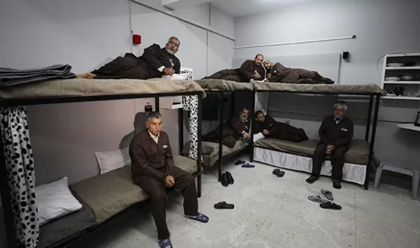 RUYADA HAPİSLİK HALİ GÖRMEK