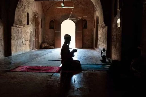 RUYADA  İTİKAF GÖRMEK