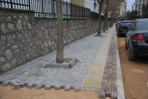 RUYADA   KALDIRIM GÖRMEK