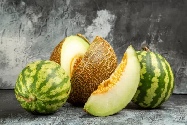 RUYADA  KAVUN KARPUZ SATAN GÖRMEK