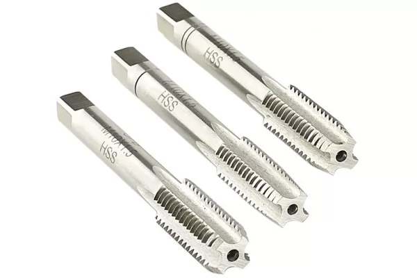 RUYADA  KILAVUZ GÖRMEK