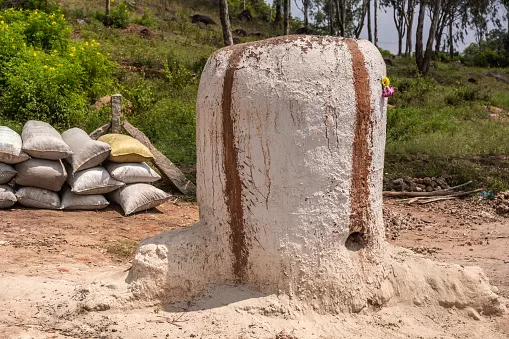 RUYADA   KİREÇ  FIRINI GÖRMEK