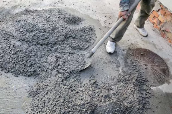 RUYADA  KİREÇ VE KUM GÖRMEK