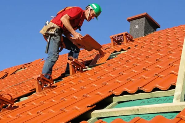 RUYADA   KİREMİT GÖRMEK