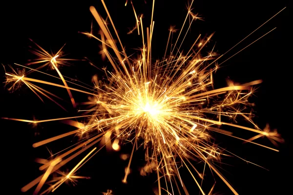 RUYADA  KIVILCIM GÖRMEK