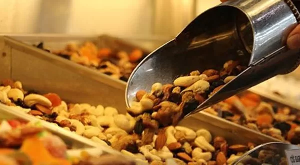 RUYADA  KURU YEMİŞÇİ GÖRMEK