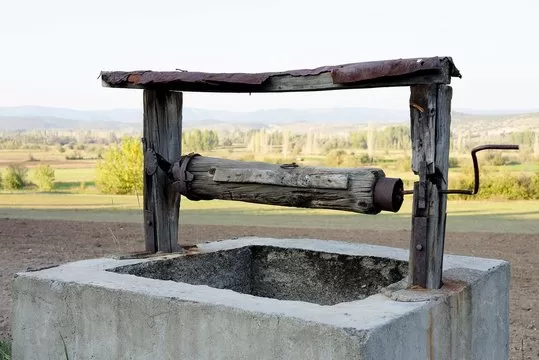 RUYADA  KUYU ÇIKRIĞI GÖRMEK