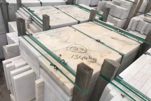 RUYADA  MERMER GÖRMEK