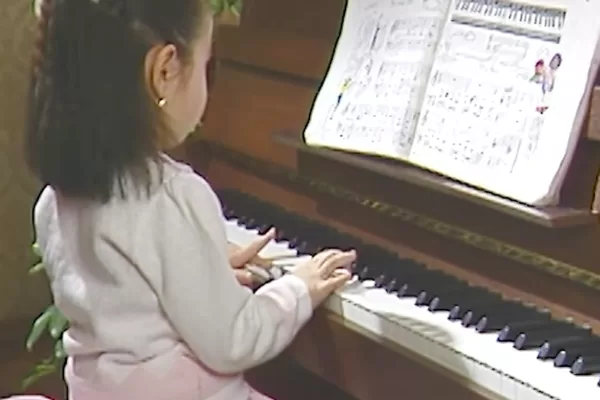 RUYADA   NAĞME GÖRMEK