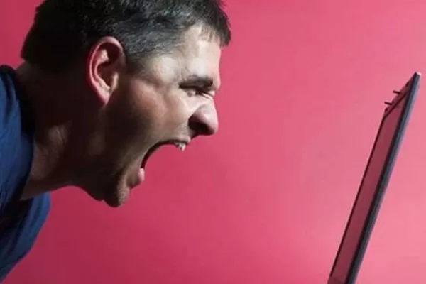 RUYADA   NİDA  ETMEK GÖRMEK