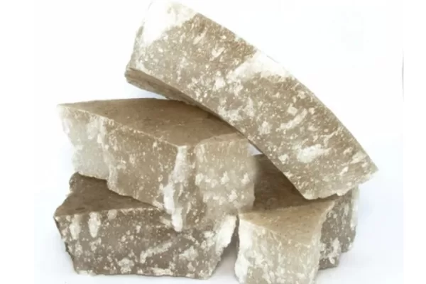 RUYADA  NİSADIR GÖRMEK