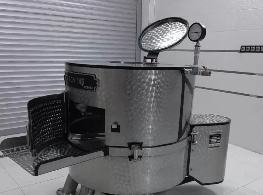 RUYADA   PAÇA  TEMİZLEYİCİSİ GÖRMEK