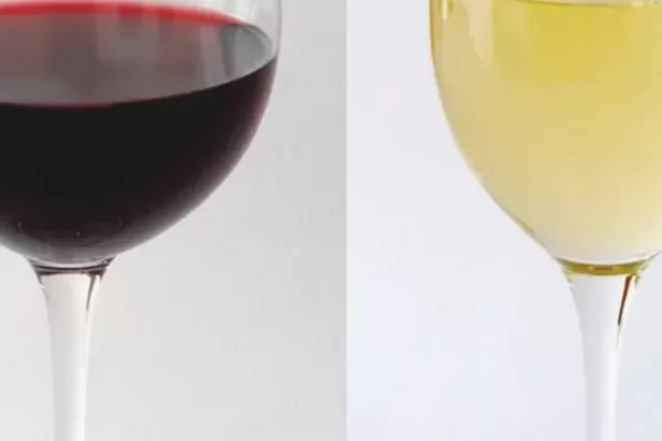 RUYADA   ŞARAP GÖRMEK