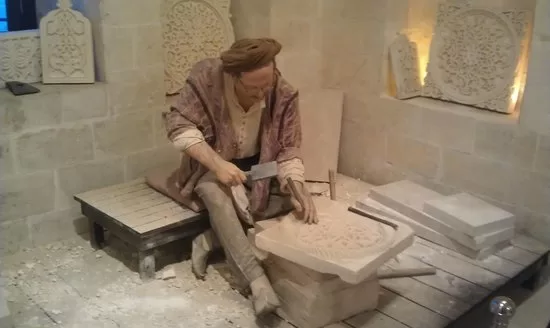 RUYADA  TAŞÇI GÖRMEK