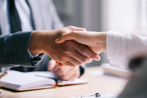 RUYADA  TAVASSUT GÖRMEK