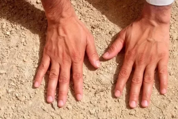 RUYADA  TEYEMMÜM GÖRMEK