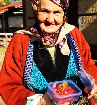 RUYADA  TEYZE GÖRMEK