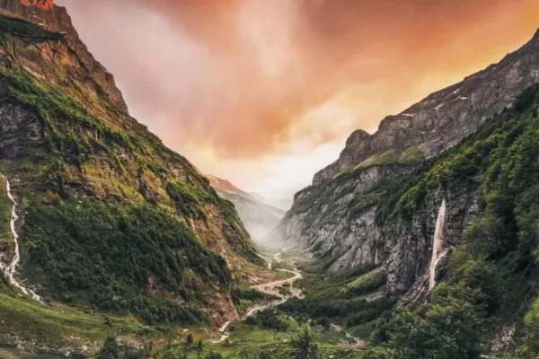 RUYADA  VADİ GÖRMEK