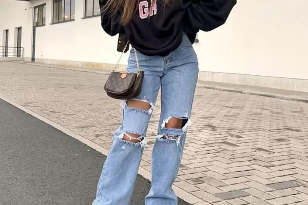 RUYADA   YIRTIK GÖRMEK