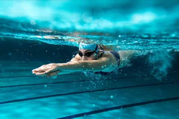 RUYADA   YÜZMEK GÖRMEK