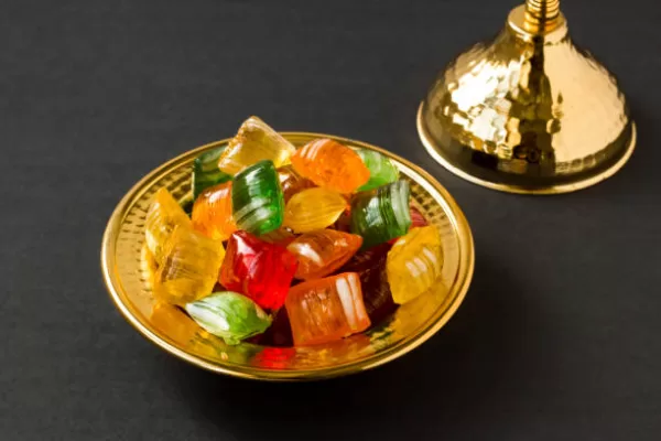 RÜYADA ÂKİDE ŞEKERİ GÖRMEK