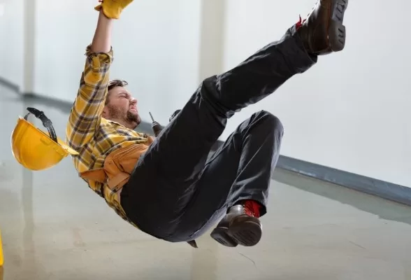 RÜYADA AKSAKLIK GÖRMEK