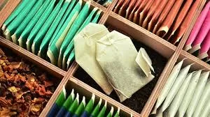 RUYADA ÇAY KUTUSU GÖRMEK