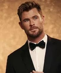 RUYADA DELİKANLI GÖRMEK