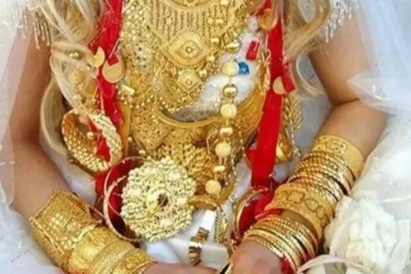 RUYADA  ZİYNET GÖRMEK